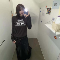 AEAE Vintage Logo Cropped Long Sleeve T-Shirt – Minimal Streetwear Slim Fit Tee