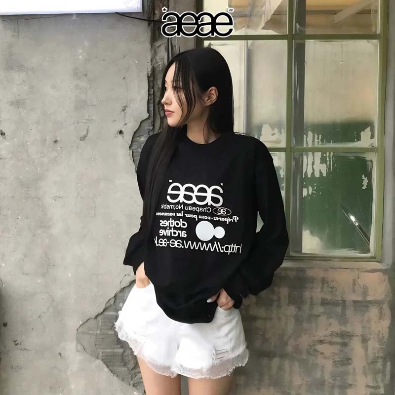 AEAE Vintage Logo Oversized Sweatshirt – Black Minimal Streetwear Graphic Pullover