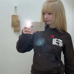 AEAE Heart Graphic Hoodie – Minimal Streetwear Casual Pullover Sweatshirt