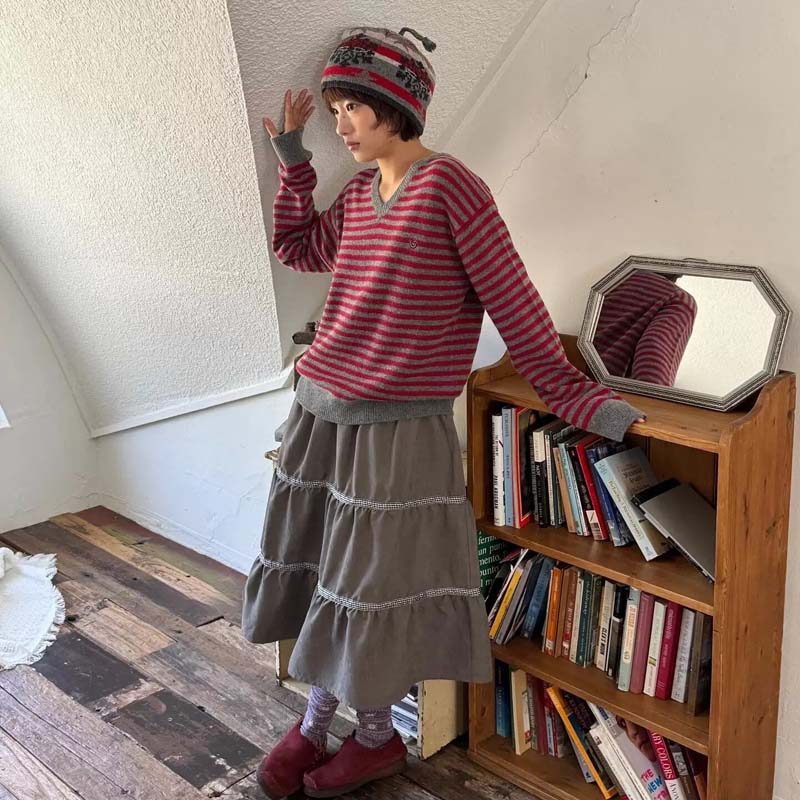 Vintage Stripe Knit Hoodie – Harajuku Style Cropped Pullover Sweater