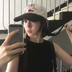 AEAE Vintage Logo Two-Tone Baseball Cap – Beige/Black Retro Streetwear Hat