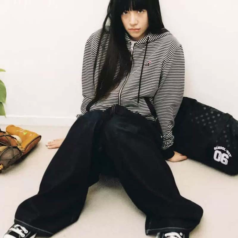 AEAE Striped Zip-Up Hoodie Jacket – Minimalist Cropped Streetwear Collection