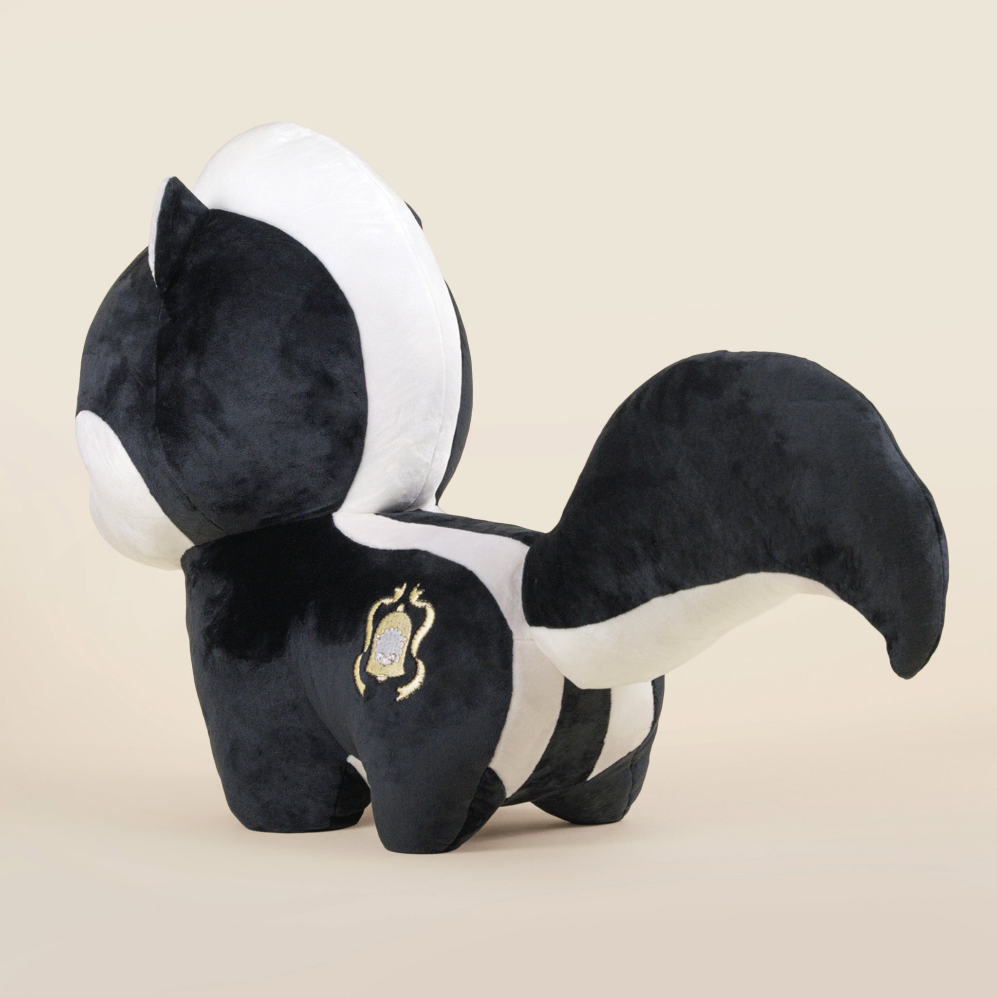 Giant Skunki the Skunk